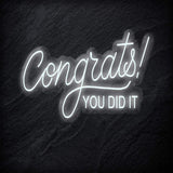 "Congrats" LED Neon Schriftzug - NEONEVERGLOW