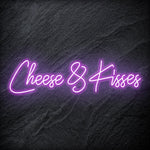 " Cheese & Kisses" LED Neon Schriftzug - NEONEVERGLOW