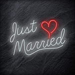 "Just Married" LED Neon Schriftzug - NEONEVERGLOW