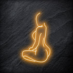 "Girl Frau" LED Neonschild - NEONEVERGLOW