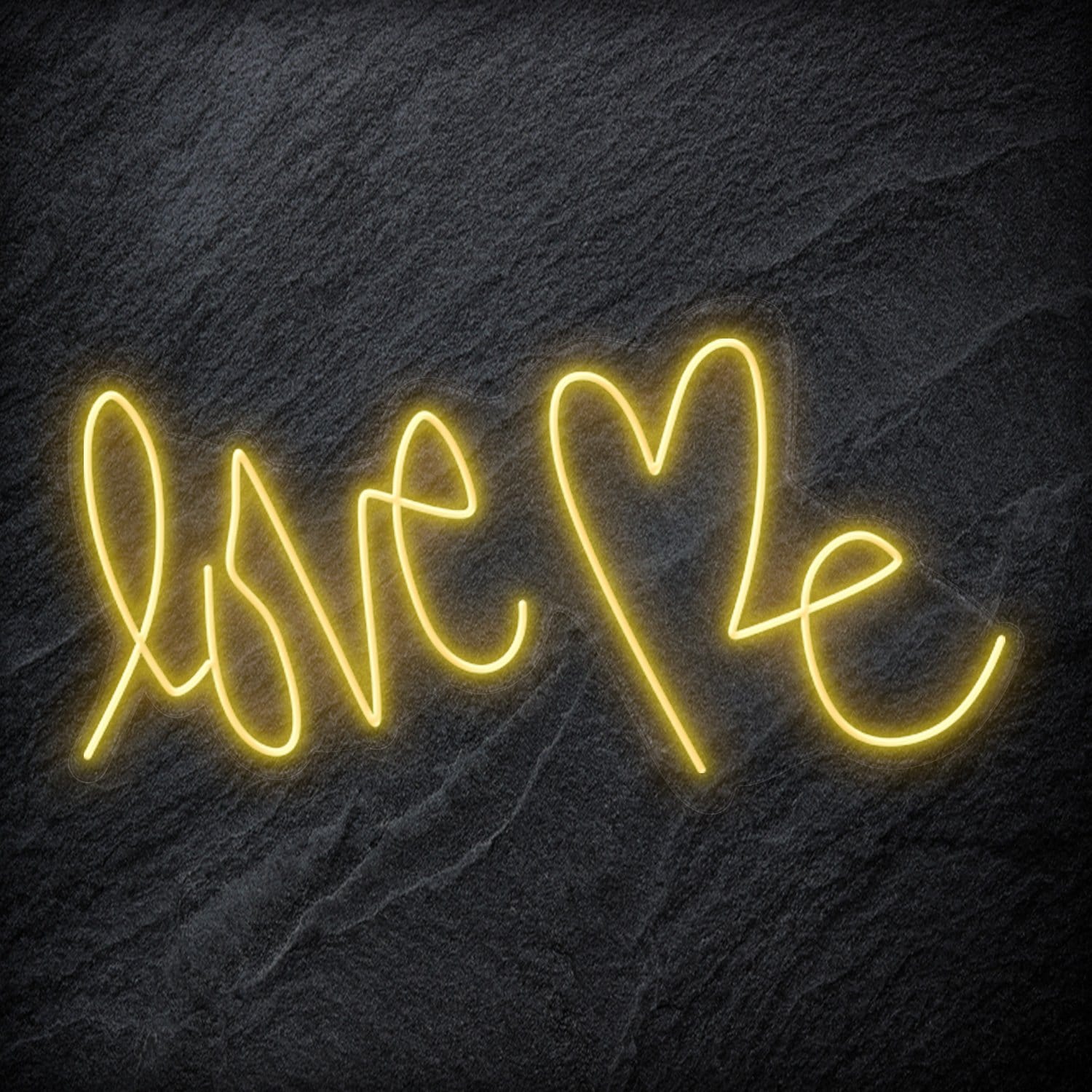 "Love Me " LED  Neon Schriftzug Sign - NEONEVERGLOW