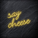 "Say Cheese" LED Neon Schriftzug - NEONEVERGLOW